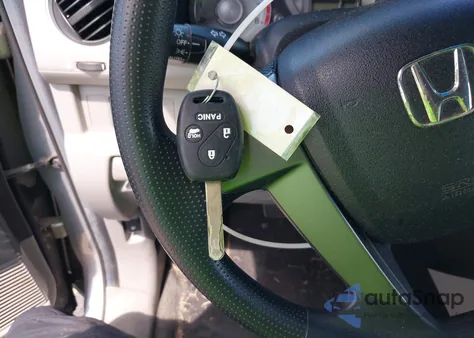 2011 Honda Pilot Lx из США, поврежденный, VIN 5FNYF3H28BB053865